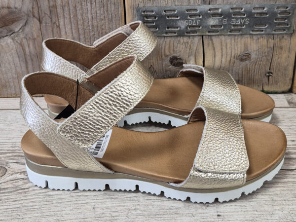 Aqa 8900 Floater Real Platino Gold Dames sandalen