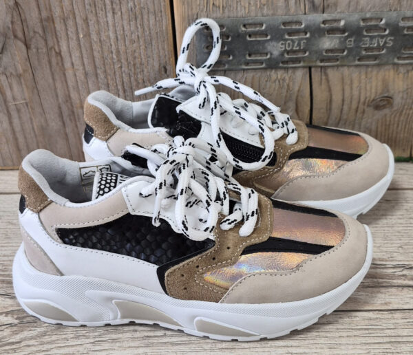 Giga 4650 B68C27 Vanila Ice Meisjes sneakers